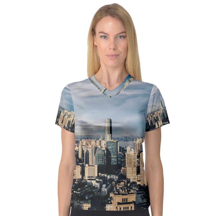 Shanghai The Window Sunny Days City V-Neck Sport Mesh Tee