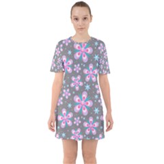 Seamless Pattern Purple Girly Floral Pattern Sixties Short Sleeve Mini Dress