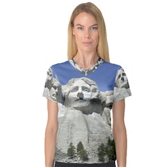 Mount Rushmore Monument Landmark V-neck Sport Mesh Tee