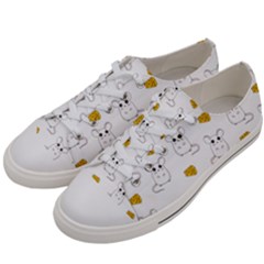 Cute Mouse Pattern Men s Low Top Canvas Sneakers