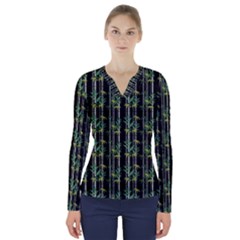 Bamboo Pattern V-neck Long Sleeve Top