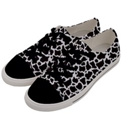 Cow Pattern Background Men s Low Top Canvas Sneakers by sifis