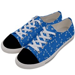 Fish bones pattern Women s Low Top Canvas Sneakers