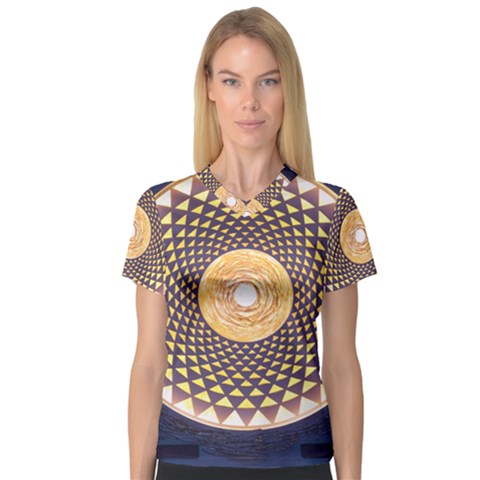 Sahasrara Blue V-neck Sport Mesh Tee by Mariart