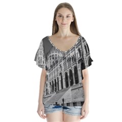 Architecture Parliament Landmark V-neck Flutter Sleeve Top