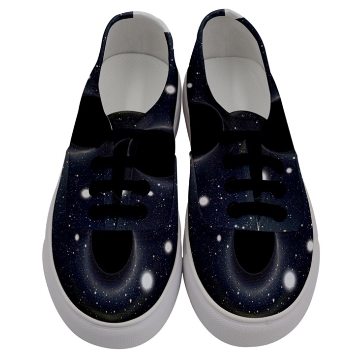 Brightest Cluster Galaxies And Supermassive Black Holes Men s Classic Low Top Sneakers