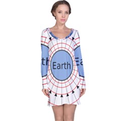 Magnetik Earth s Gravitational Line Triangle Long Sleeve Nightdress