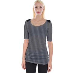 Space Line Grey Black Wide Neckline Tee