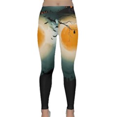 Halloween landscape Classic Yoga Leggings