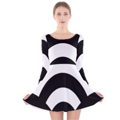 Circle White Black Long Sleeve Velvet Skater Dress by Mariart