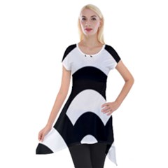 Circle White Black Short Sleeve Side Drop Tunic