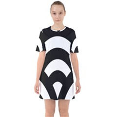 Circle White Black Sixties Short Sleeve Mini Dress by Mariart