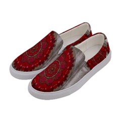 Strawberry  With Waffles And Fantasy Flowers In Harmony Women s Canvas Slip Ons