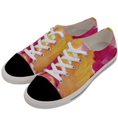 No 136 Women s Low Top Canvas Sneakers