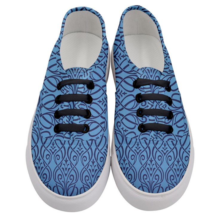 art nouveau teal Women s Classic Low Top Sneakers