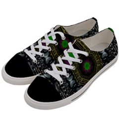 Leaf Earth And Heart Butterflies In The Universe Women s Low Top Canvas Sneakers