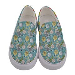  Women s Canvas Slip Ons