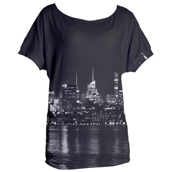 New York Skyline Women s Oversized Tee