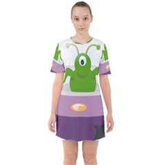 Ufo Sixties Short Sleeve Mini Dress by Celenk