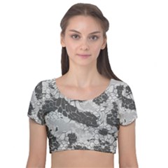 Stone Dragon Camouflage Velvet Short Sleeve Crop Top 