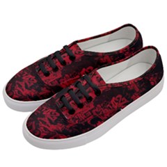 Graffiti Women s Classic Low Top Sneakers