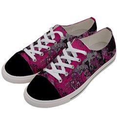 Graffiti Women s Low Top Canvas Sneakers