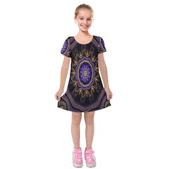 Fractal Vintage Colorful Decorative Kids  Short Sleeve Velvet Dress by Celenk