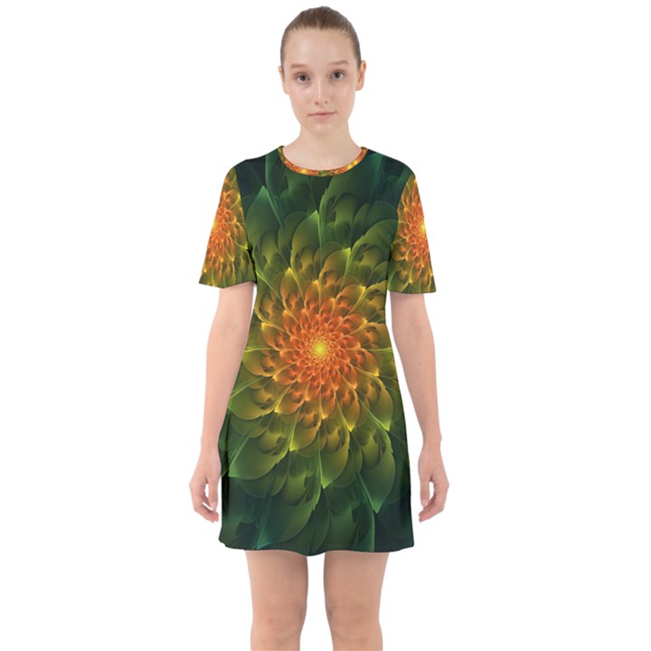 Beautiful Orange-Green Desert Cactus Fractalspiral Sixties Short Sleeve Mini Dress