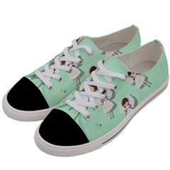 Christmas Angels  Women s Low Top Canvas Sneakers