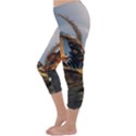 Wonderful Seascape With Mushroom House Capri Winter Leggings  View2