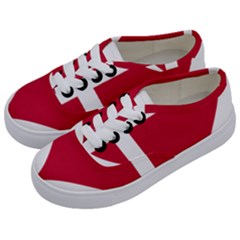 Heart Love Flag Denmark Red Cross Kids  Classic Low Top Sneakers