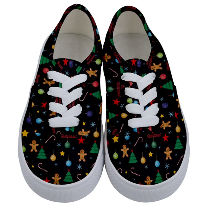 Christmas pattern Kids  Classic Low Top Sneakers