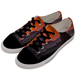 Beautiful Village Of Hampi Men s Low Top Canvas Sneakers