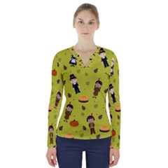 Pilgrims And Indians Pattern - Thanksgiving V-neck Long Sleeve Top