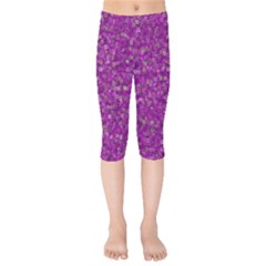 Pattern Kids  Capri Leggings  by gasi