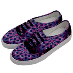 Mandala Circular Pattern Men s Classic Low Top Sneakers