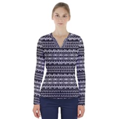 Zentangle Lines Pattern V-neck Long Sleeve Top by Celenk