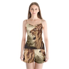 Roaring Lion Satin Pajamas Set