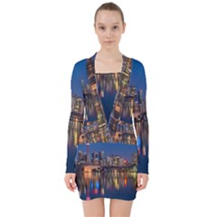 Buildings Can Cn Tower Canada V-neck Bodycon Long Sleeve Dress by Celenk