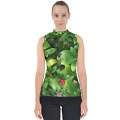 Christmas Season Floral Green Red Skimmia Flower Shell Top by yoursparklingshop