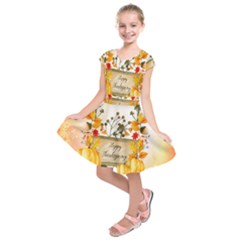 Happy Thanksgiving With Pumpkin Kids  Short Sleeve Dress by FantasyWorld7