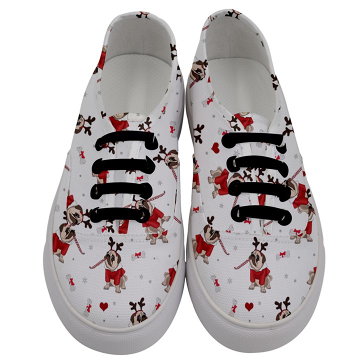 Pug Xmas Pattern Men s Classic Low Top Sneakers