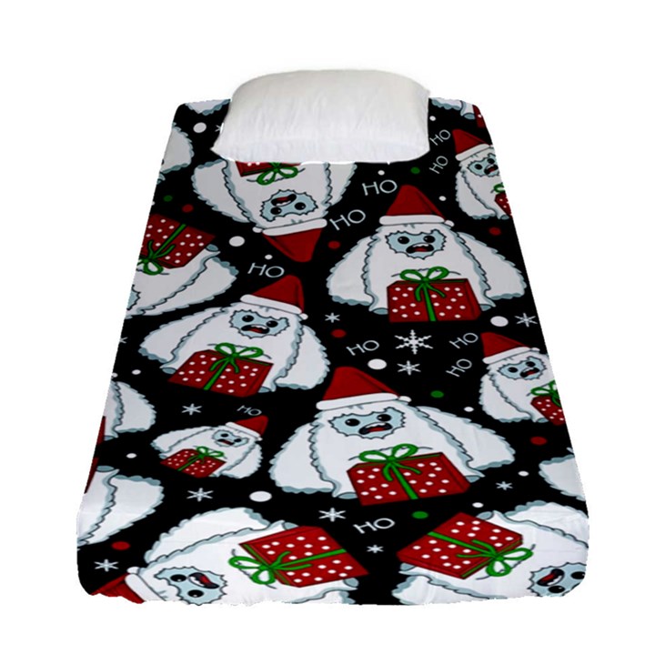 Yeti Xmas pattern Fitted Sheet (Single Size)