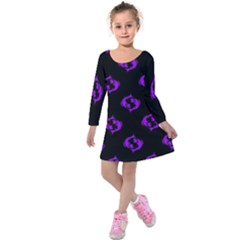 Purple Pisces On Black Background Kids  Long Sleeve Velvet Dress by allthingseveryone