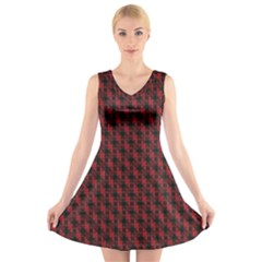 Black And Red Quilted Design V-Neck Sleeveless Skater Dress