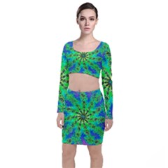 Green Psychedelic Starburst Fractal Long Sleeve Crop Top & Bodycon Skirt Set