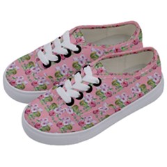 Floral Pattern Kids  Classic Low Top Sneakers