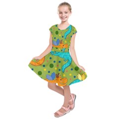 Colorful Dragons Pattern Kids  Short Sleeve Dress by Bigfootshirtshop