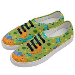 Colorful Dragons Pattern Women s Classic Low Top Sneakers