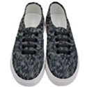 Camouflage Tarn Military Texture Women s Classic Low Top Sneakers View1